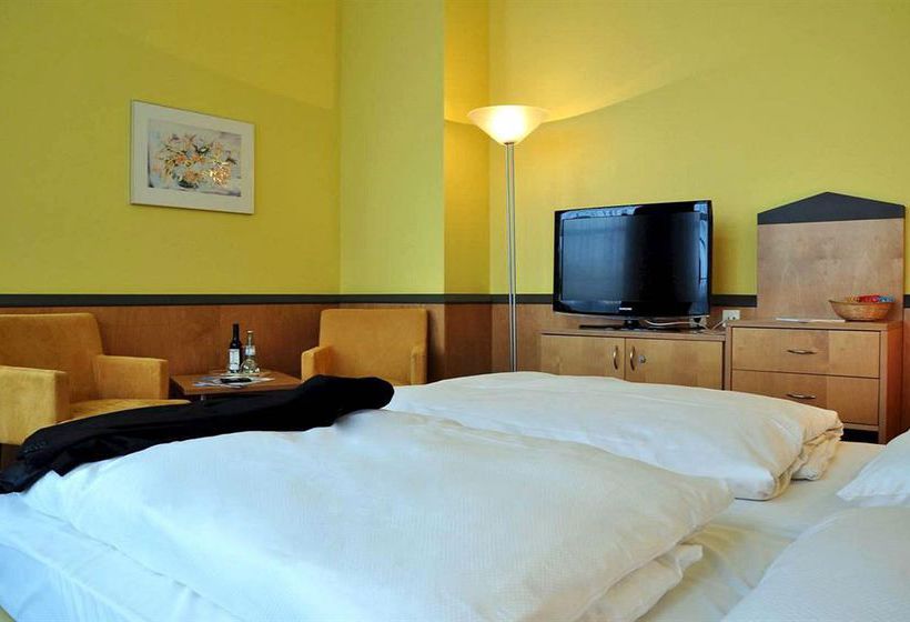 Golden Leaf Hotel Frankfurt 8