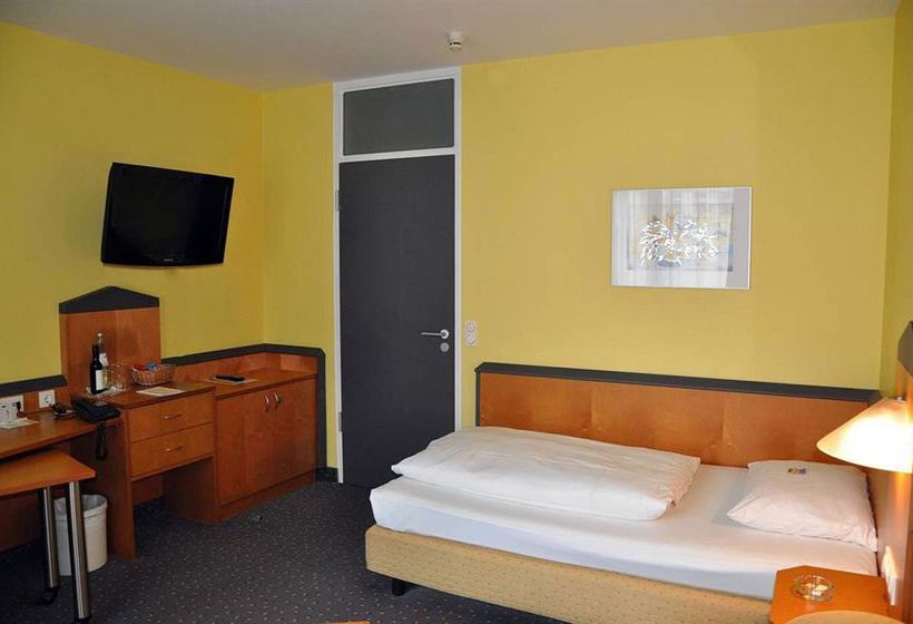 Golden Leaf Hotel Frankfurt 9