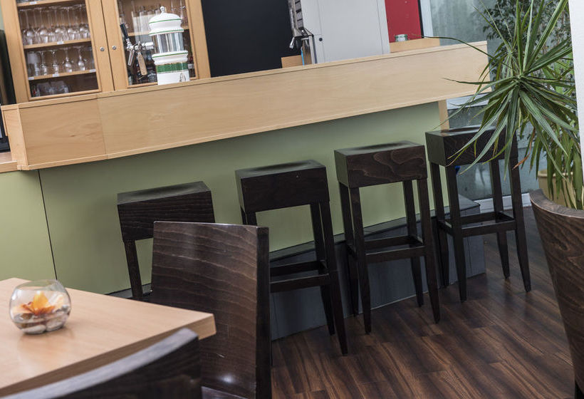 Hotel Ibis Leipzig Nord Ost 12