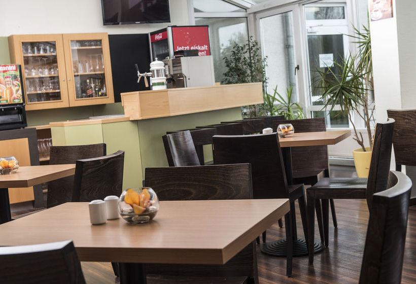 Hotel Ibis Leipzig Nord Ost 9