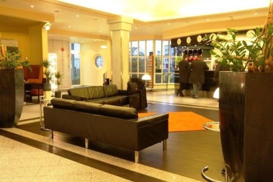 Hotel Ramada by Wyndham Bottrop 7