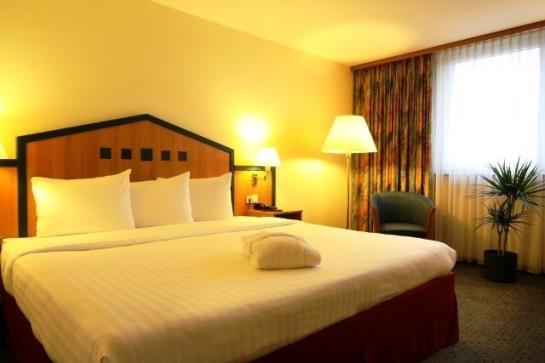 Hotel Ramada by Wyndham Bottrop 8