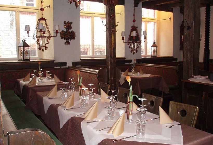 Hotel Doctor Weinstuben 13