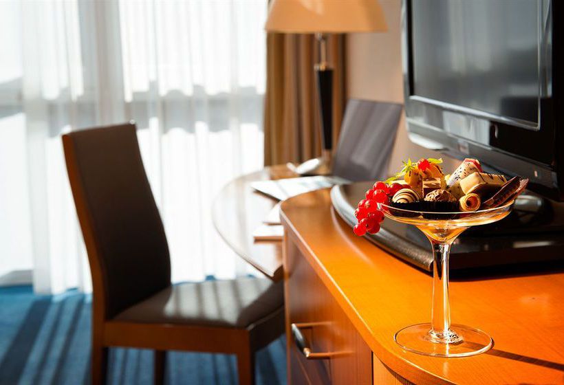 Dorint Hotel Charlottenhof Halle 2