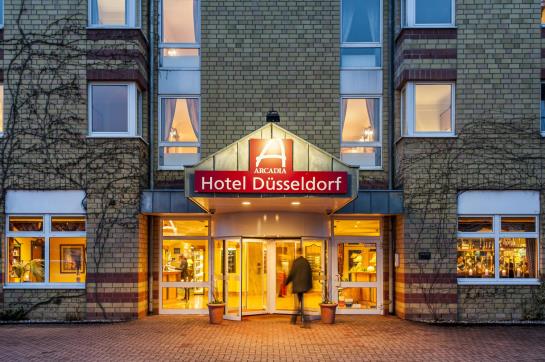 Arcadia Hotel Düsseldorf 13