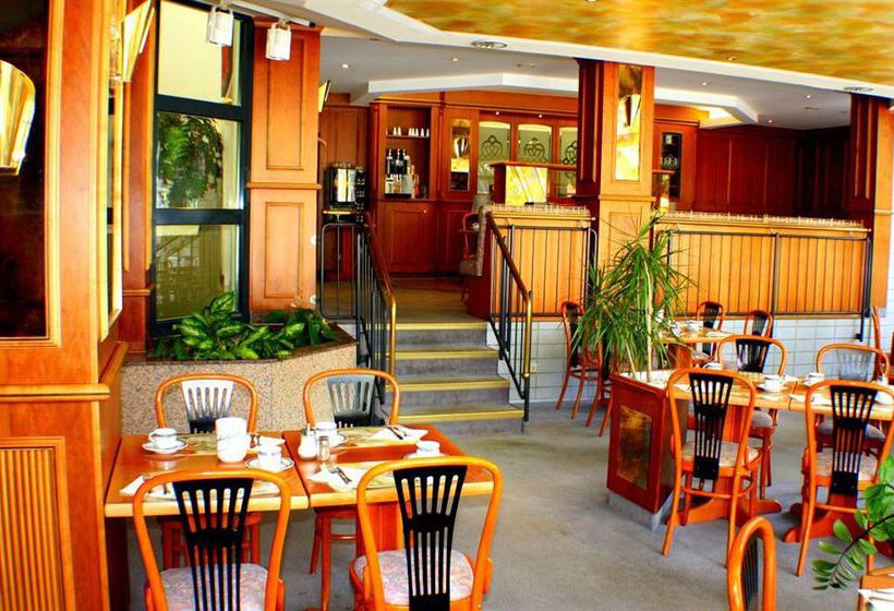 Hotel SensCity Berlin Spandau 3