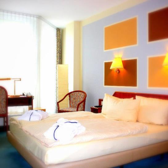 Hotel SensCity Berlin Spandau 8