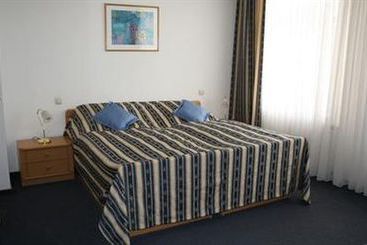 Hotel Am Schloss Borbeck 1