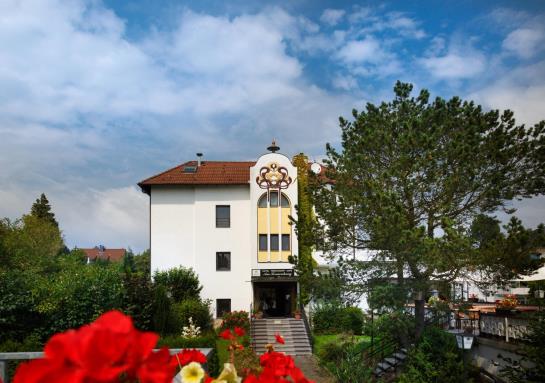 Hotel Am Sonnenhang 18