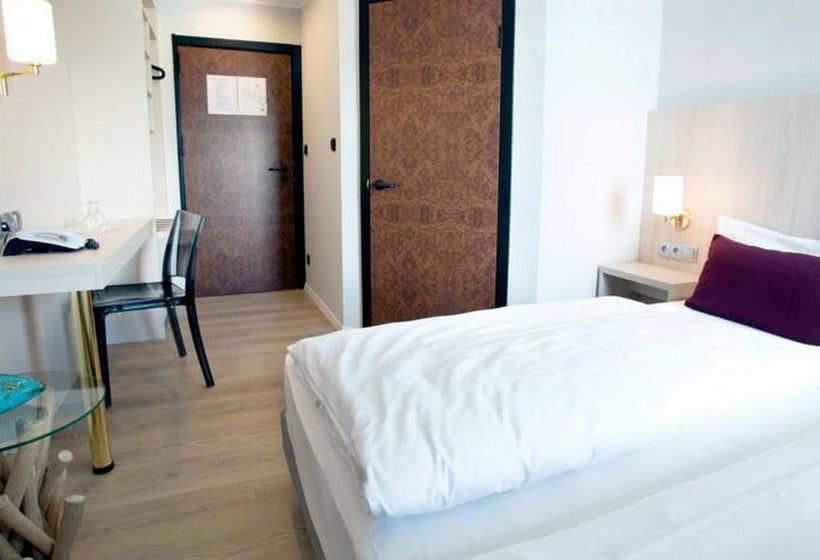 Arthotel Ana Nautic 1