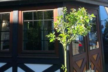 Hotel Refrather Hof 14