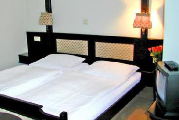 Hotel Refrather Hof 4