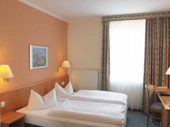 Hotel Jurine Berlin Mitte 3