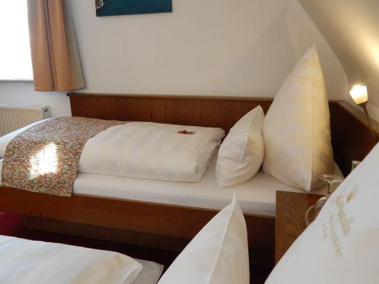 Hotel Kaiserquelle 13