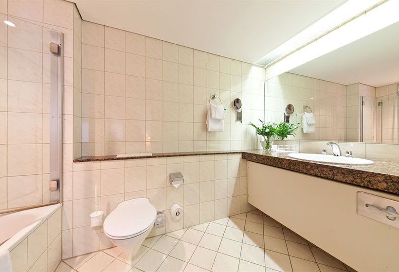 Hotel Novum Business Madison Düsseldorf Hauptbahnhof 13