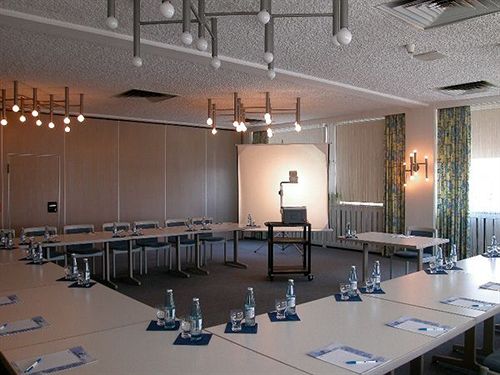 Hotel Mainfranken 16