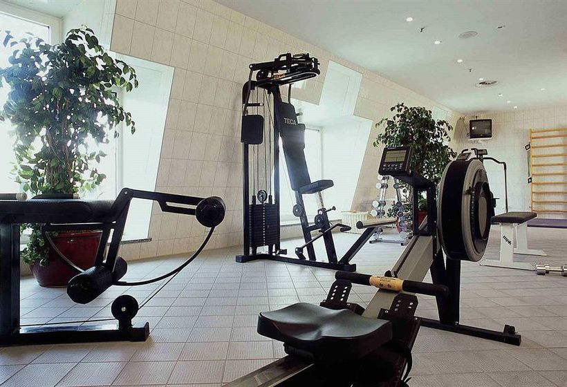 Hotel Mercure Berlin Tempelhof Airport 8