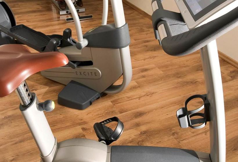 Novotel Frankfurt City 10