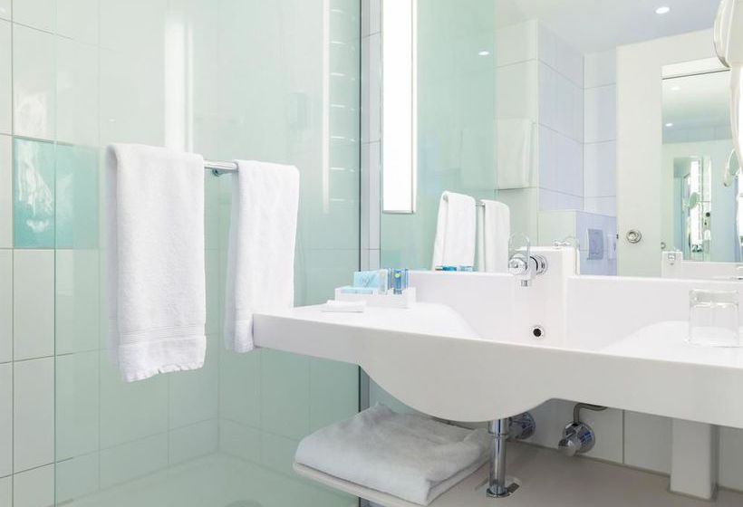 Novotel Frankfurt City 12