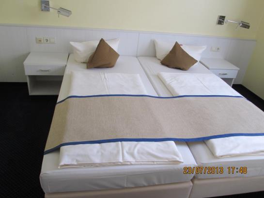 Novum Hotel Dresden Airport 4