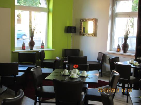 Novum Hotel Dresden Airport 7