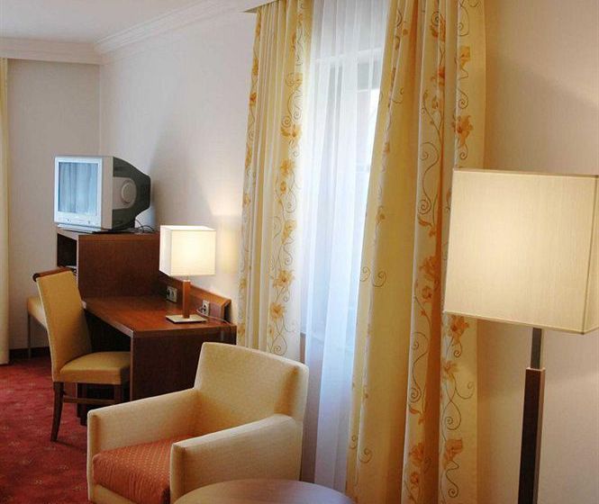 Prinzhotel Rothenburg 4