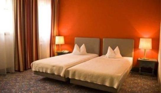 Prinzhotel Rothenburg 7