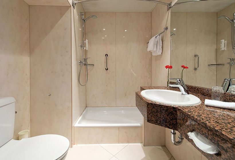 Leonardo Hotel Frankfurt City South 12