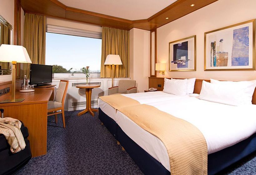 Leonardo Hotel Frankfurt City South 15