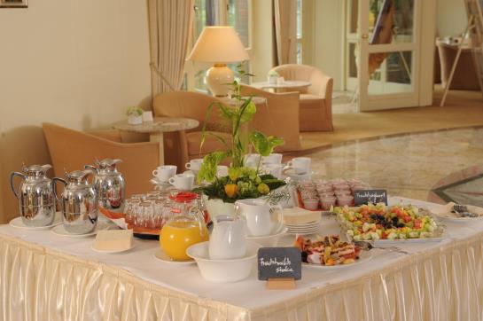 Ringhotel Rheinhotel Vier Jahreszeiten 3