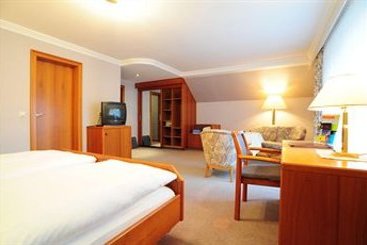 Berghotel Hohen Knochen 10