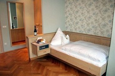 Berghotel Hohen Knochen 12