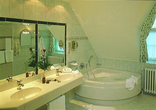 Romantik Hotel Altes Gymnasium 12