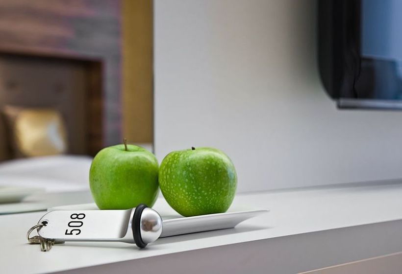 Sorat Hotel Conti Duisburg 1