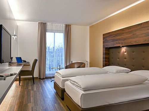 Sorat Hotel Conti Duisburg 7