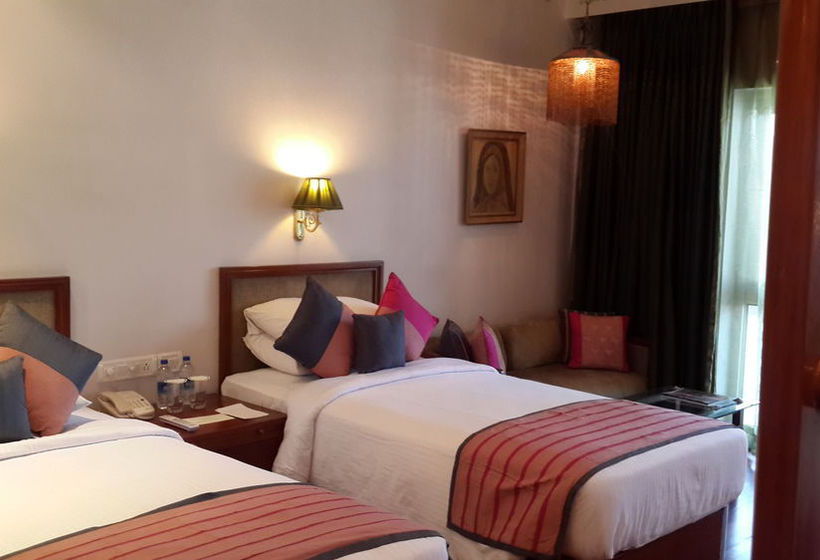 Hotel Taj Chandela 14