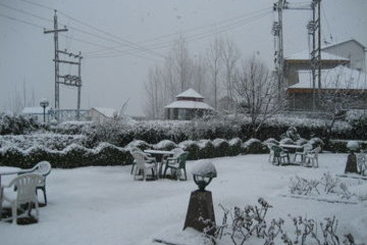 Hotel Club Mahindra White Meadows Manali 10