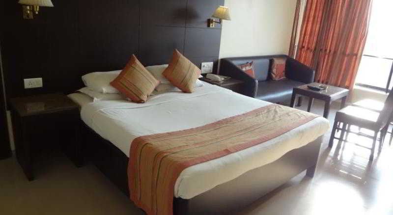 Hotel Kings International 16