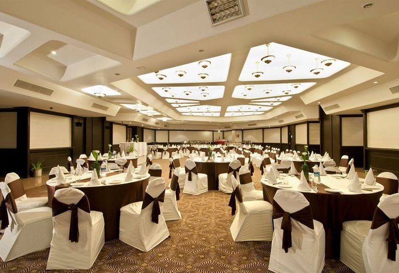 Hotel Howard Plaza 13