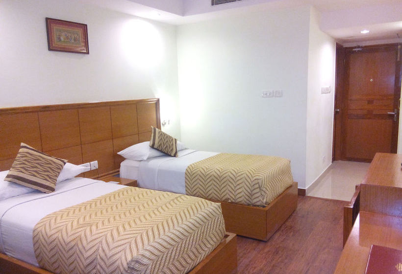 Hotel Kalinga Ashok 7