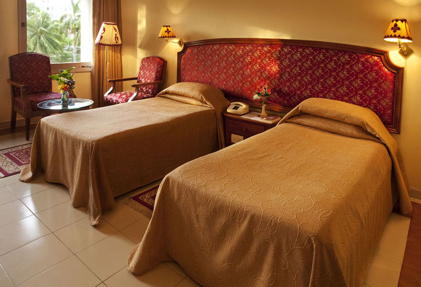 Hotel Kalinga Ashok 9