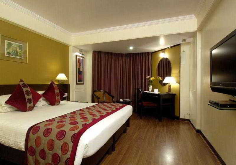 Ramee Guestline Hotel Juhu 7