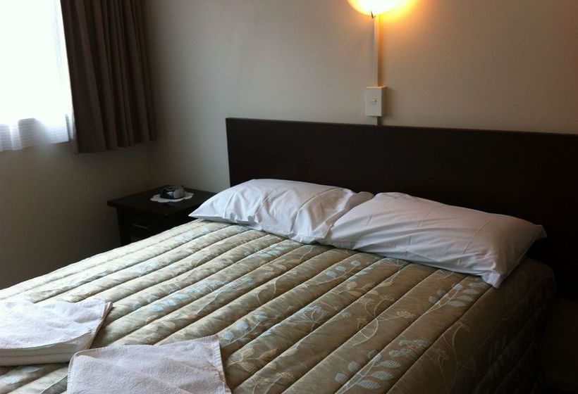 88 Wallace Court Motel 3