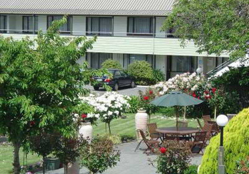 Hotel Airport Gateway Motor Lodge 13