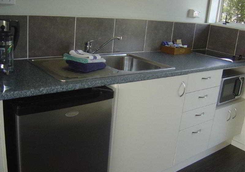 Aldan Lodge Motel 20