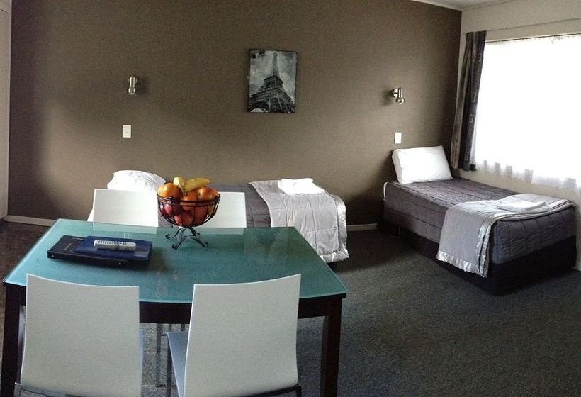 Hotel Amber Motor Lodge 8