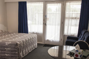 Ashleigh Court Motel 13