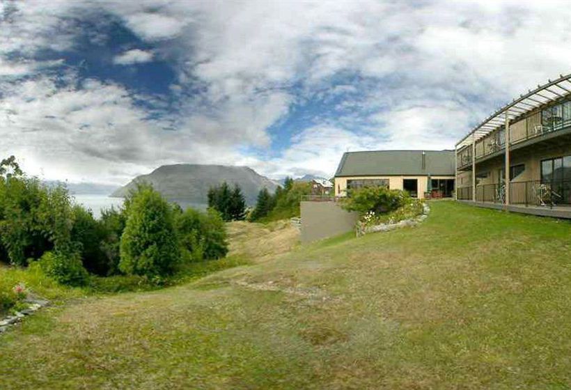 Hotel Kamana Lakehouse 6