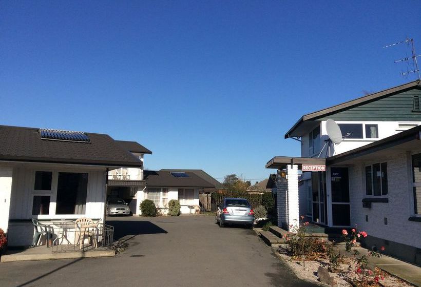 Belle Bonne Motel 15