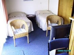 Sunset Court Motel 3